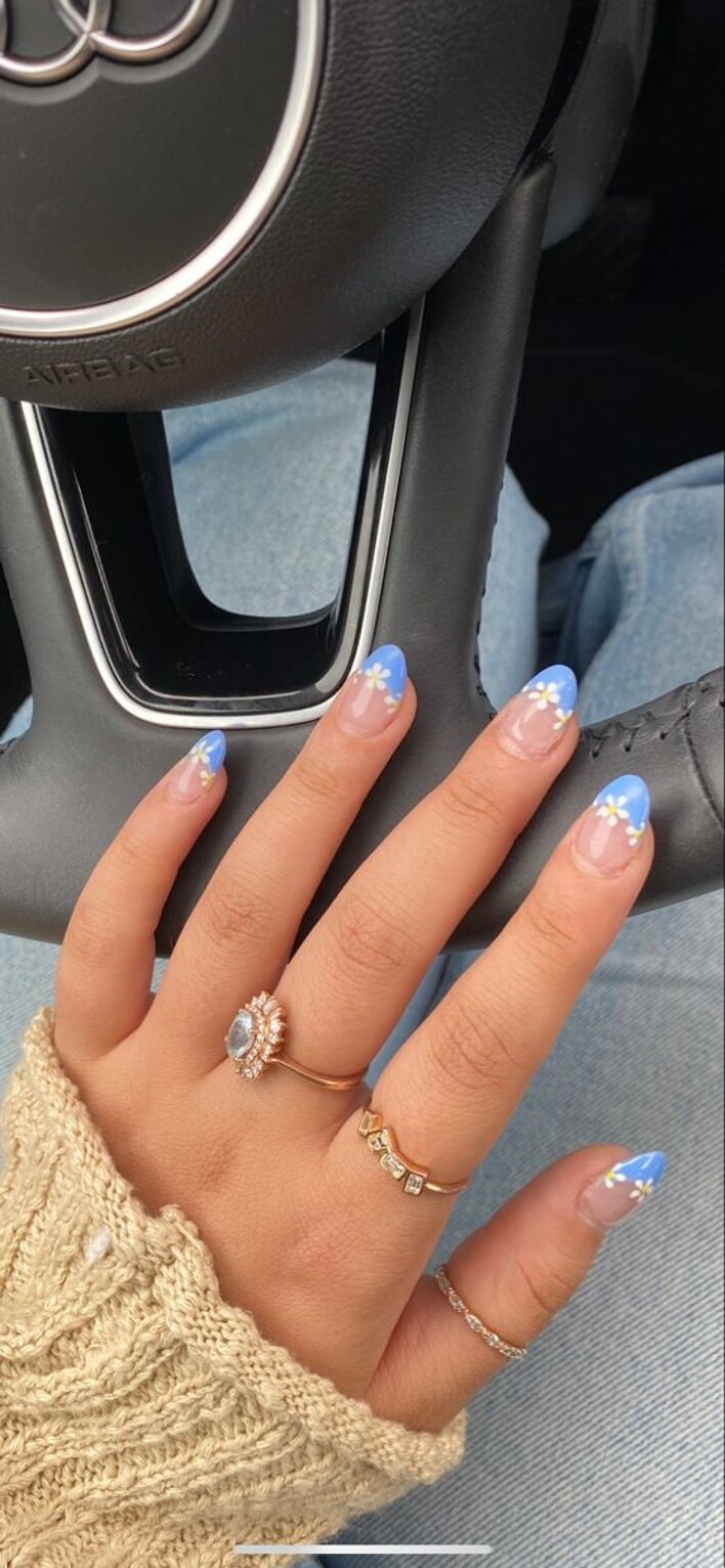 oval nails