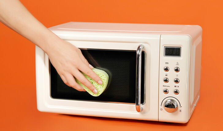 nettoyage micro-ondes