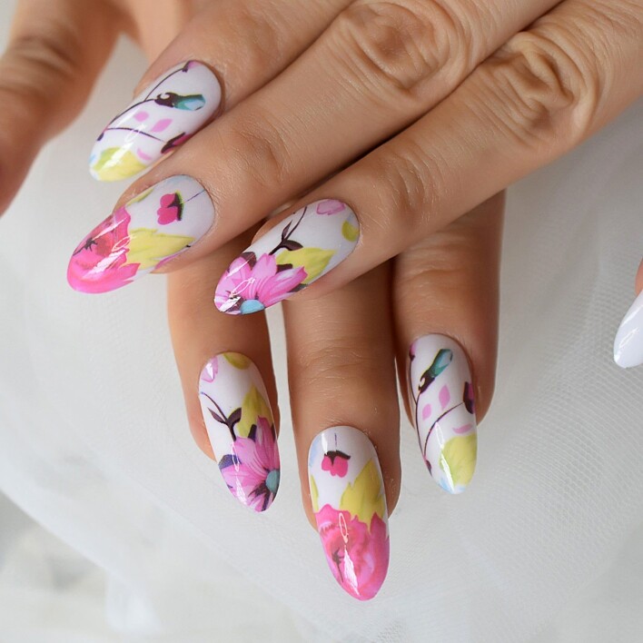 Faux ongles porcelaine