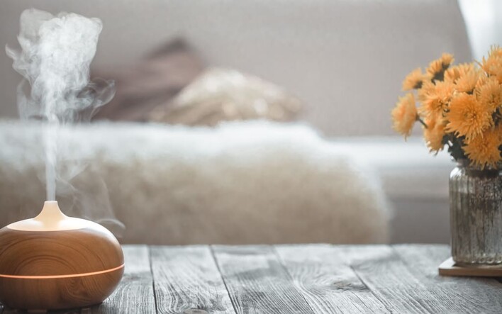 Essential oil diffuser at home