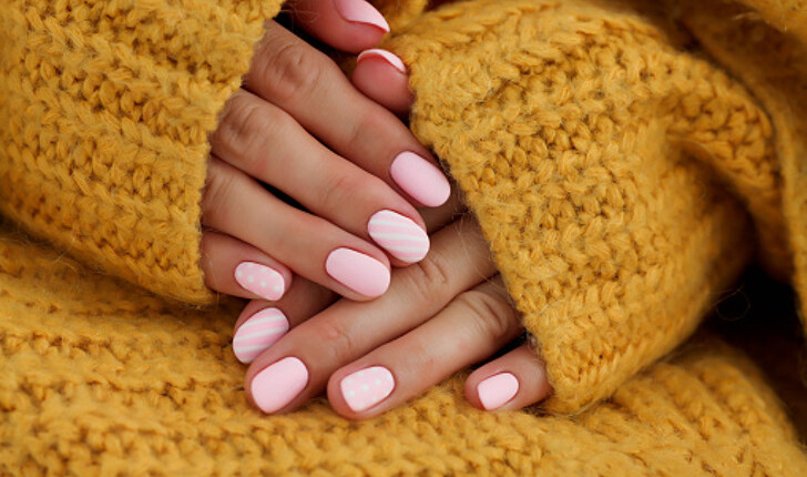 gel manicure