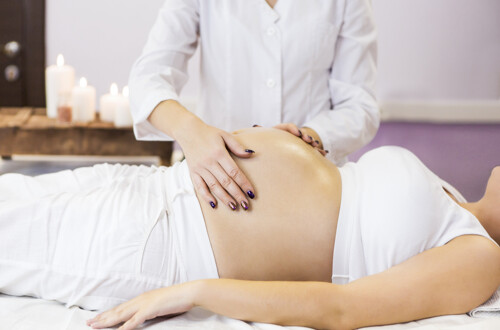Massage prénatal à domicile