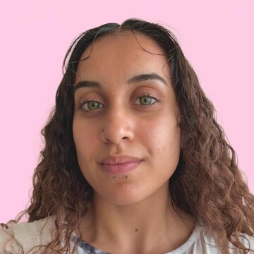 Domestic cleaner, West Ham - Manissa