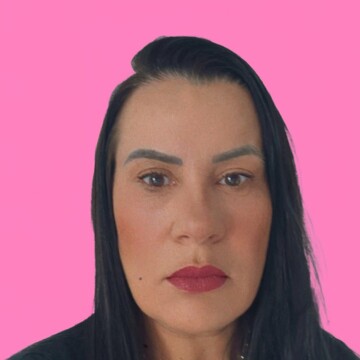 Domestic cleaner, Tolworth and Hook Rise - Beatriz