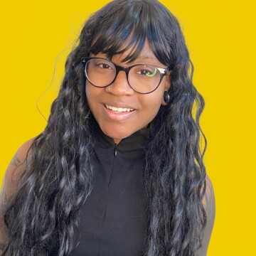 Domestic cleaner, Wandsworth Common - Mikayla