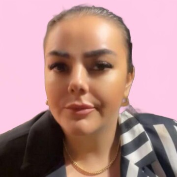 Domestic cleaner, Valley London - Elena Mirela