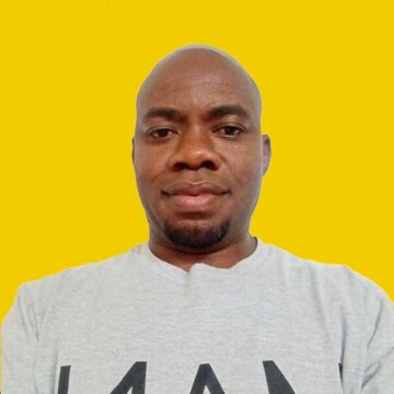 Domestic cleaner, Hoxton West - Abiodun