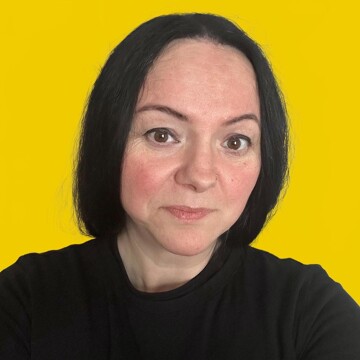 Domestic cleaner, Romford Town - Monica Ana