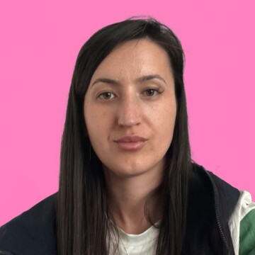 Domestic cleaner, Wall End - Andra