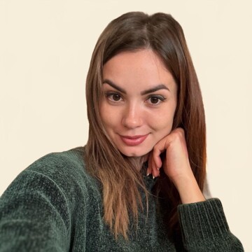 Domestic cleaner, River London - Cristina