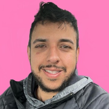 Domestic cleaner, Enfield Lock - José Lucas