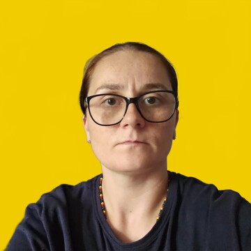 Domestic cleaner, Lordswood and Capstone - Andreea