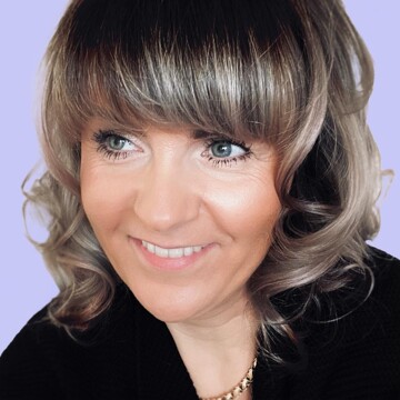 Hairdresser at home, Stanborough - Izabella