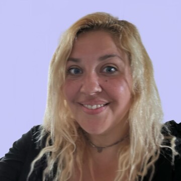 Domestic cleaner, St Ann's London - Anna