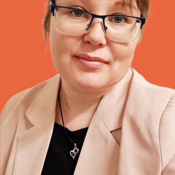 Domestic cleaner, North East - Kristine