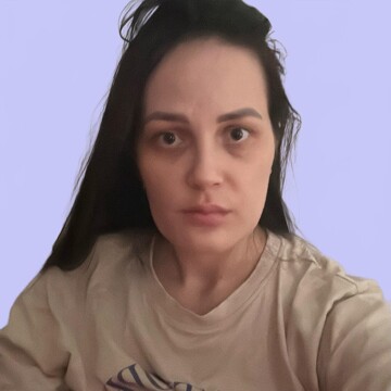Domestic cleaner, West Ham - Iana