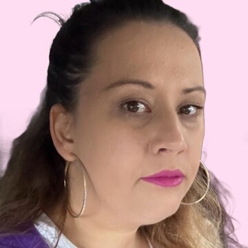 Domestic cleaner, Fryent - Alina