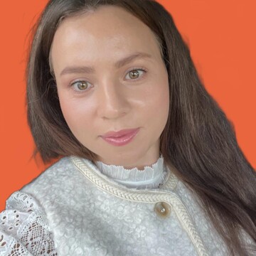 Domestic cleaner, Vange - Natalia