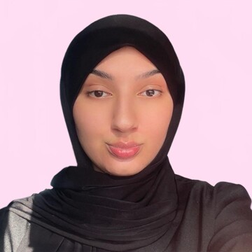Domestic cleaner, Forest - Zulaiqha