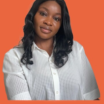 Domestic cleaner, Romford Town - Precious