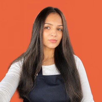Domestic cleaner, Gascoigne - Rotaru