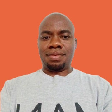 Domestic cleaner, Hoxton West - Abiodun