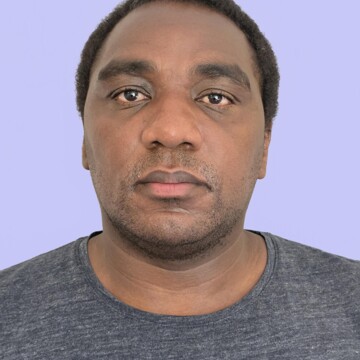 Domestic cleaner, Porchester - Paul
