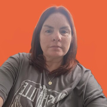 Domestic cleaner, Ashton Waterloo - Kerry