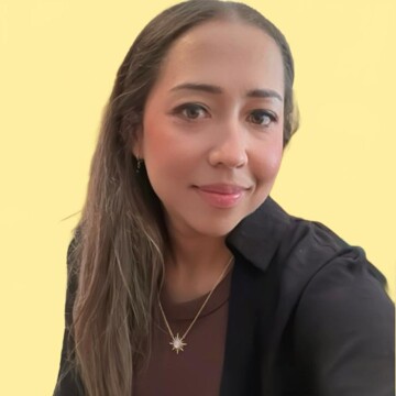 Domestic cleaner, Sydenham - Dina Lorena