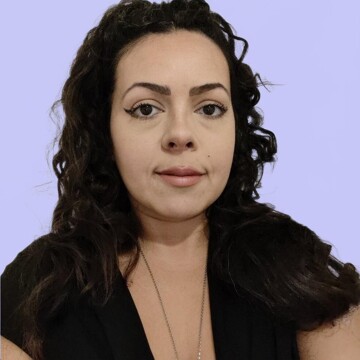 Domestic cleaner, Chelsea Riverside - Cinthia-Grazia