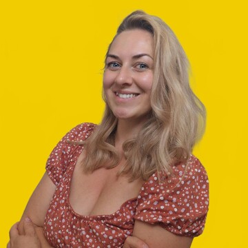 Domestic cleaner, Larkswood - Paulina