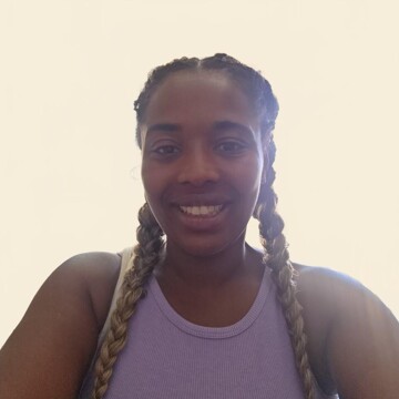 Domestic cleaner, Cathall - Beatriz