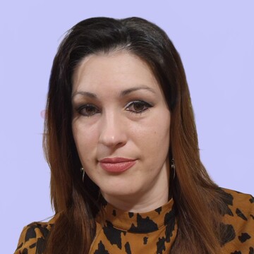 Domestic cleaner, Finchley Church End - Mariana