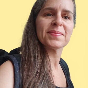 Domestic cleaner, Bethnal Green - Naroa