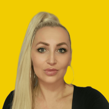 Hairdresser at home, West Ham - Iskra