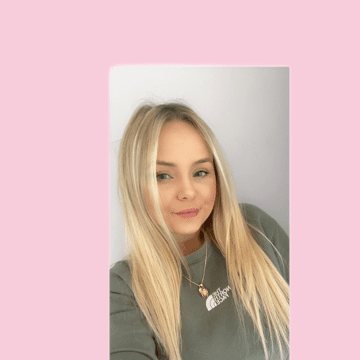 Hairdresser at home, Hainault - Bianca