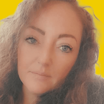 Domestic cleaner, Bowes - Siobhan