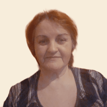 Domestic cleaner, Harringay - Mariana