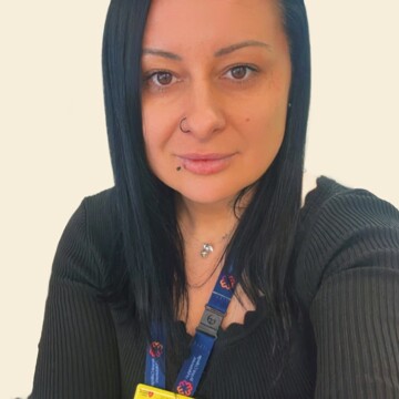 Domestic cleaner, Colindale - Alexandra