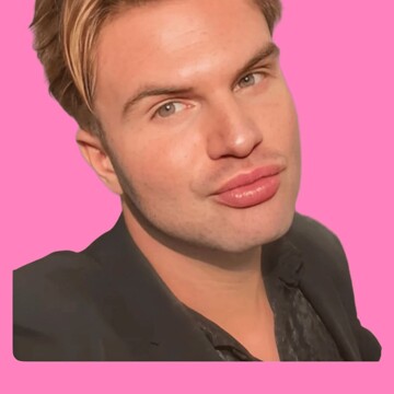 Hairdresser at home, Marylebone High Street - Dimo