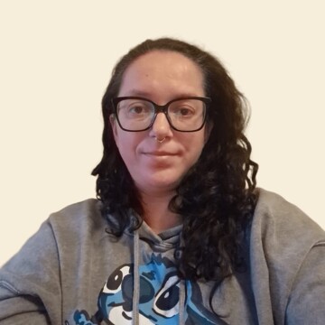 Domestic cleaner, Abbey Wood - Debora