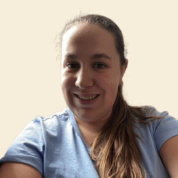 Domestic cleaner, West Barnes - Suzi