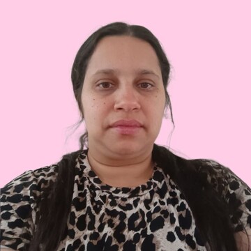 Domestic cleaner, Enfield Lock - Layna