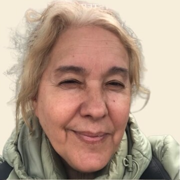 Domestic cleaner, Peninsula London - Maria