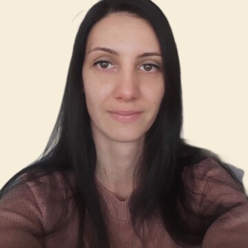 Domestic cleaner, Welsh Harp - Alina