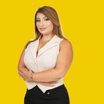 Hairdresser at home, Golborne - Maha