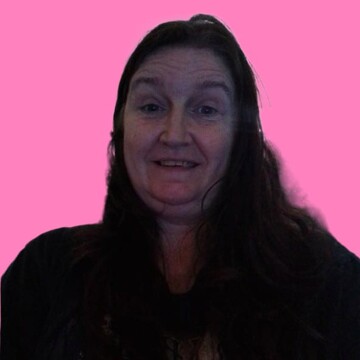 Domestic cleaner, Lamesley - Tracey L