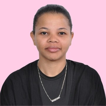 Domestic cleaner, Owlsmoor - Marianne