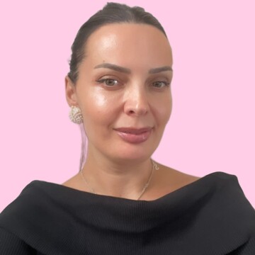 Hairdresser & Beautician at home, Colliers Wood - Shqipe