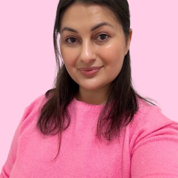 Beautician & Domestic cleaner, High Street Maidstone - Vartik